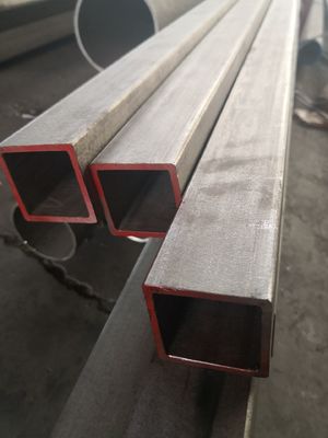لوله مستطیل شکل از فولاد ضد زنگ SUS304 ، لوله مربعی فولاد کربن 304l HL لوله 0.6 0.8 1.2 mm