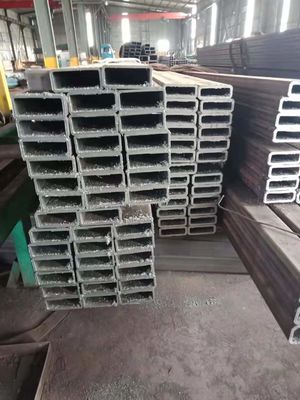 لوله مستطیل شکل از فولاد ضد زنگ SUS304 ، لوله مربعی فولاد کربن 304l HL لوله 0.6 0.8 1.2 mm